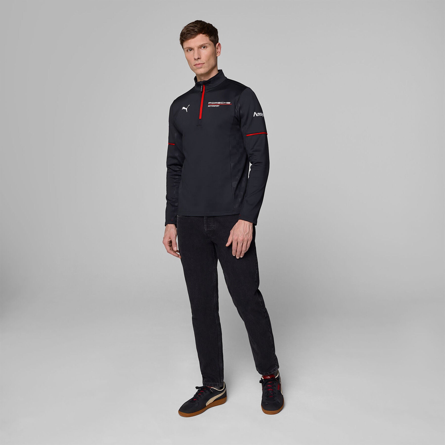 Porsche Motorsport Team Mid-Layer