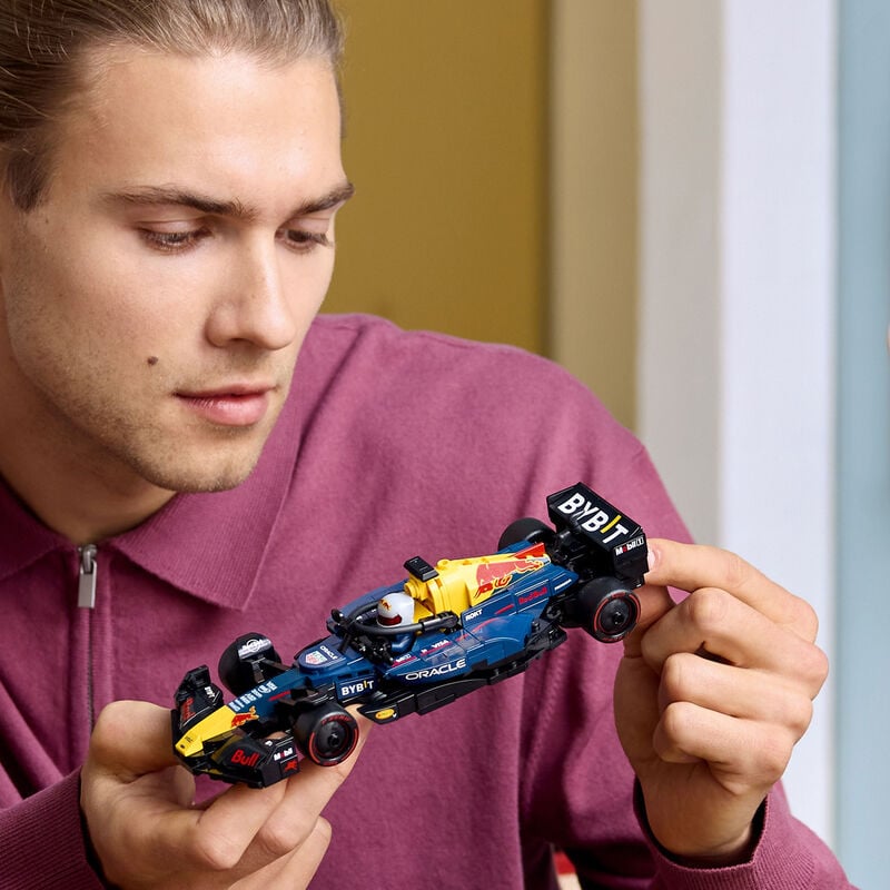 Red Bull Racing LEGO® Speed Champions RB20 Set